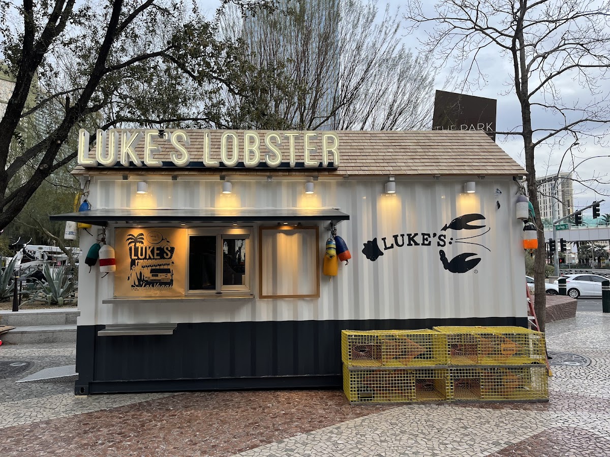 Luke's Lobster
